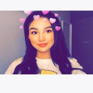 Meet your Posher, Aracely